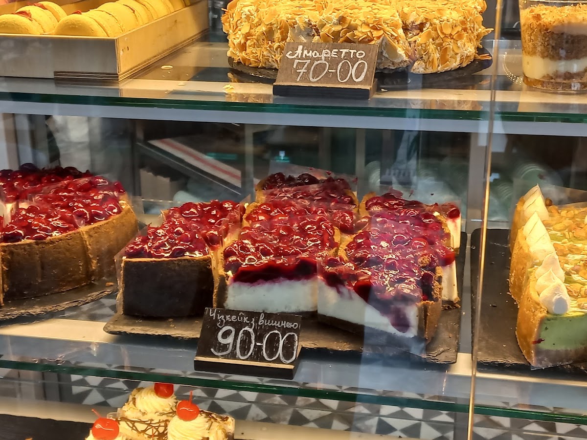 Фабрика кави — Cafe